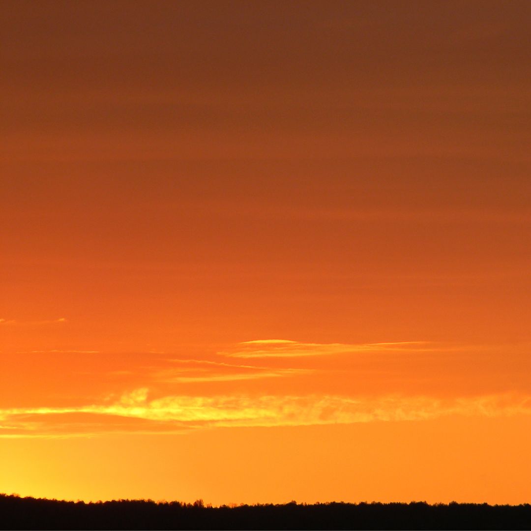 What Does It Mean When The Sky Is Orange? (Symbolism & Spiritual